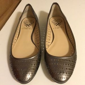 vince camuto flats